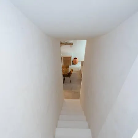 Casa Jasmin Cosy 4 Bedroom House With Terrace *