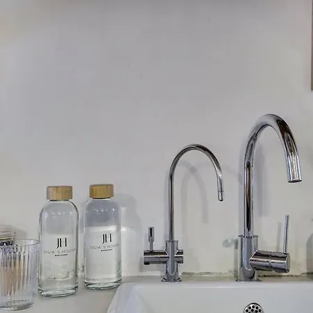 Casa Jasmin Cosy 4 Bedroom House With Terrace 아파트